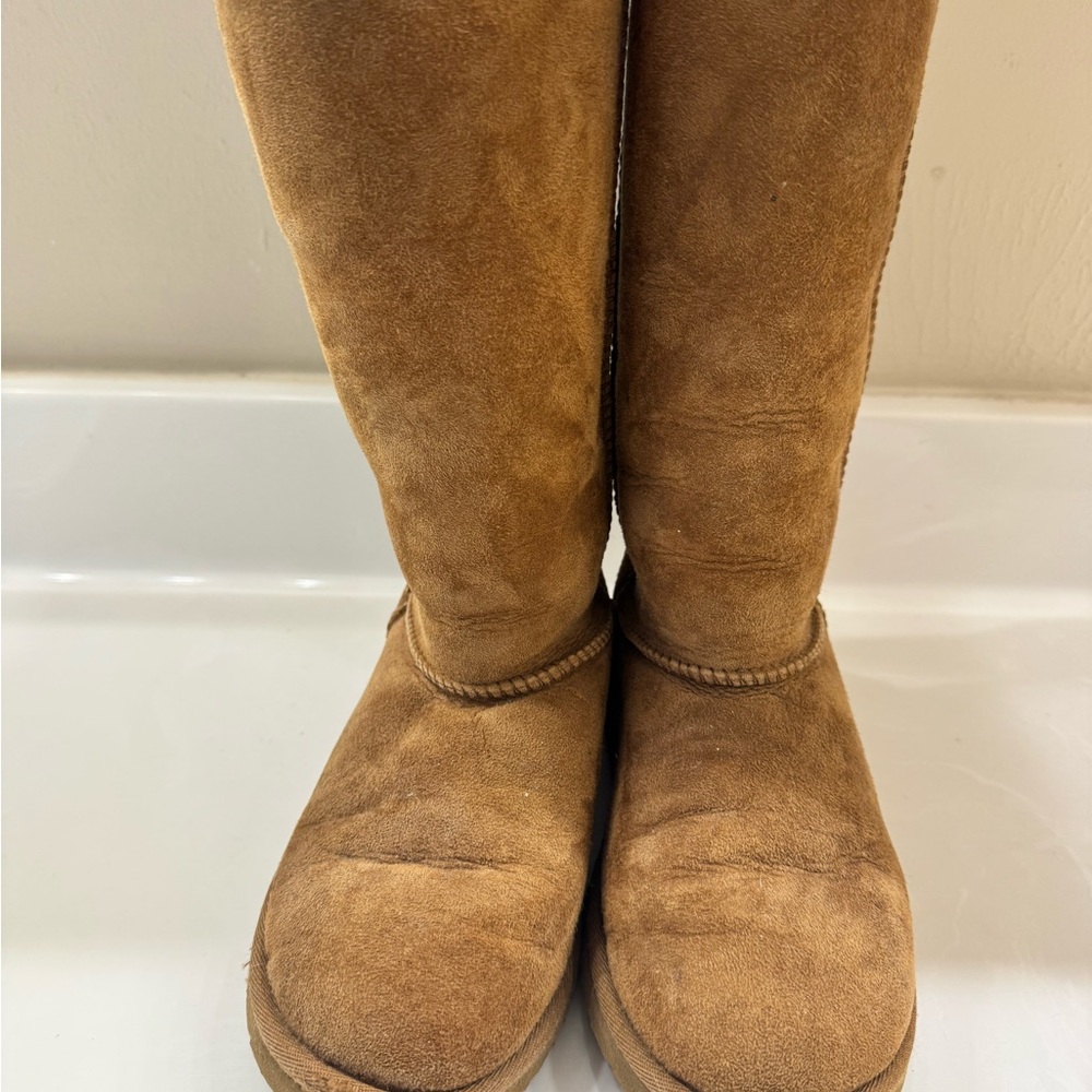 Kids Uggs - Tall Brown